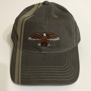 Eagle dad style hat.